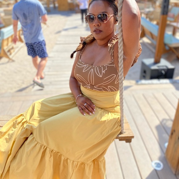 Meet your Posher, Meosha - Picture 3 of 3